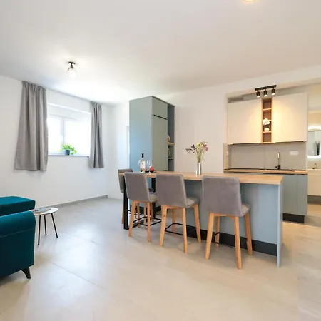 Stosa - Apartman *