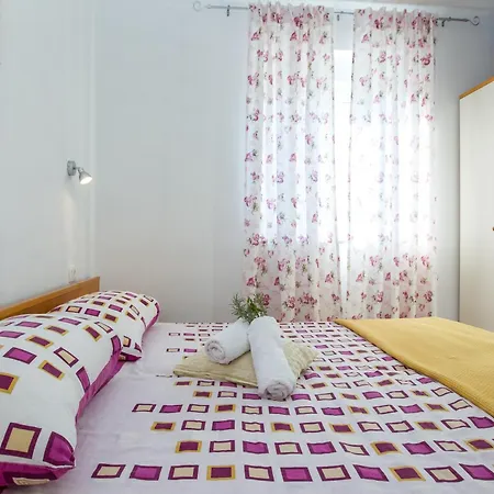Stosa - Apartman *